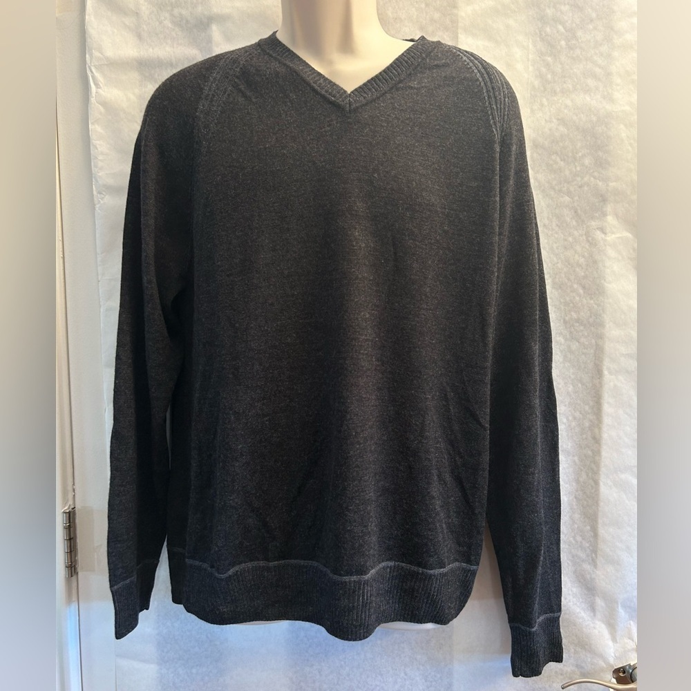 Robert Graham wool sweater v neck grey‎ pullover mens long sleeve top Sz-L. E5